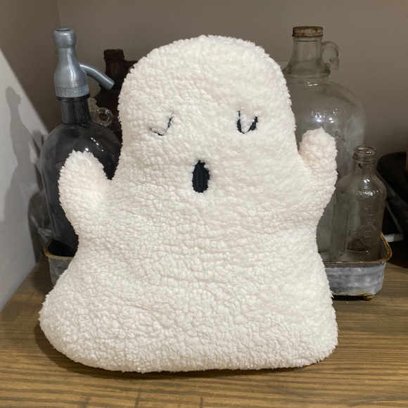 Target Holiday Hyde And Eek 222 Halloween Ghost Pillow Poshmark